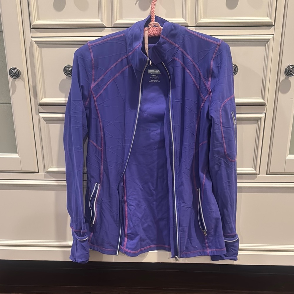 Kirkland Signature Purple Ski Jacket with Fitted Silhouette